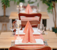 Airlaid Serviette Devin in Terrakotta, 40 x 40 cm, 50 Stück - Mank Airlaid Serviette Devin in Terrakotta, 40 x 40 cm, 50 Stück - Mank